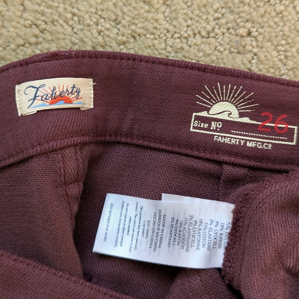 Faherty Wide-Leg Pants in Dusty Plum - Picture 5 of 7